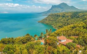 Noni'S Resort
